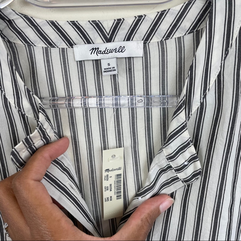 Madewell Striped Button Down Flare Sleeve Blouse - Picture 7 of 8